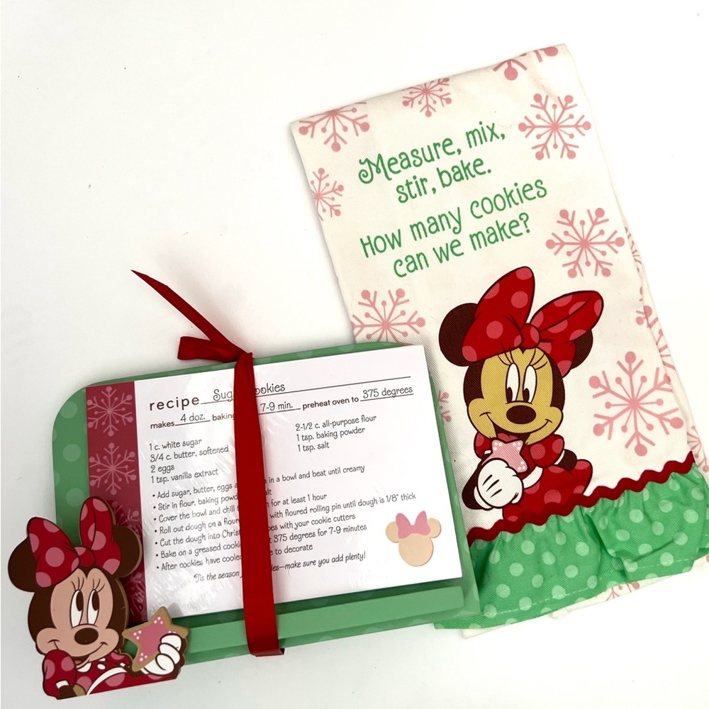 Hallmark Minnie Mouse Christmas Recipe Card Holder with matching tea towel